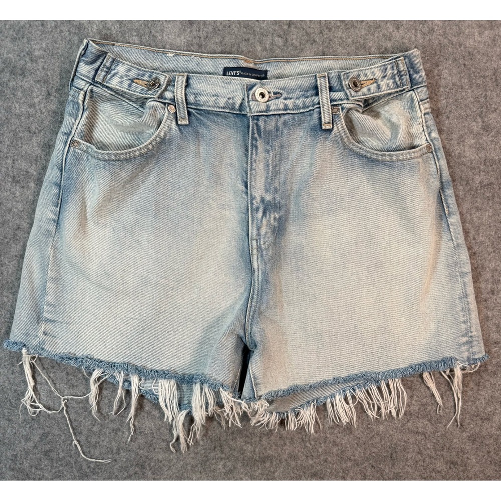 Levis Made & Crafted Cinched Tab Shorts Light Wash Denim Frayed Hem Size 26